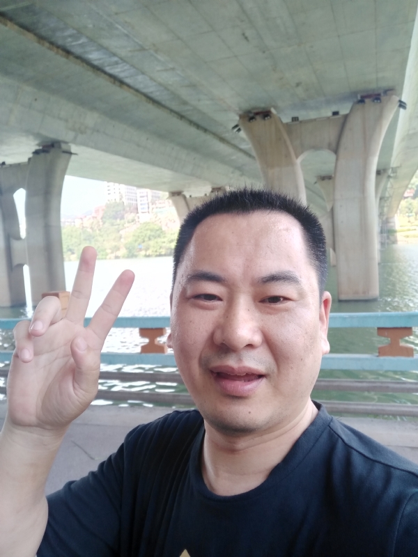 上人的第一张照片--漳浦征婚网