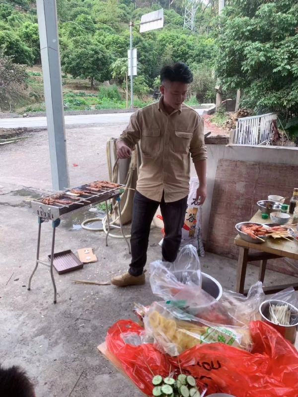 你黑我哟的第一张照片--漳浦征婚网